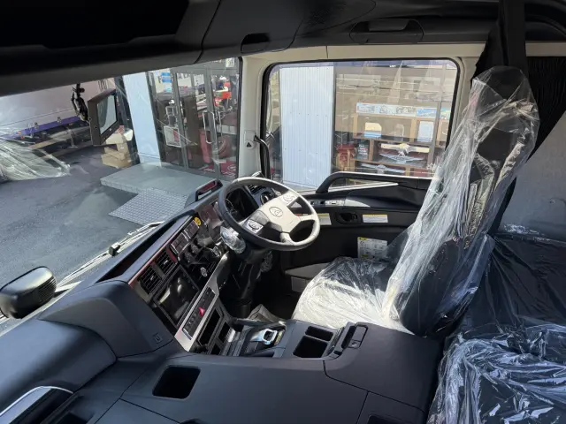 三菱 スーパーグレート 2RG-FP84VDR(2WD)の写真37