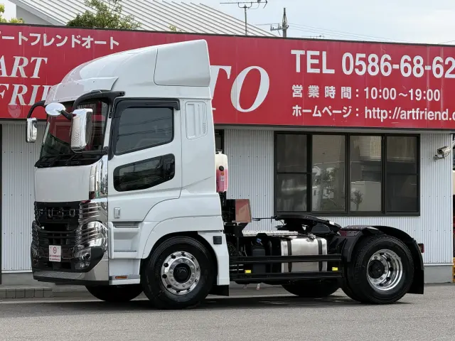三菱 スーパーグレート 2RG-FP84VDR(2WD)の写真1