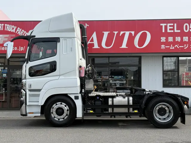 三菱 スーパーグレート 2RG-FP84VDR(2WD)の写真3