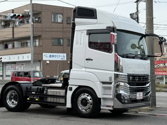 三菱 スーパーグレート 2RG-FP84VDR(2WD)の写真8