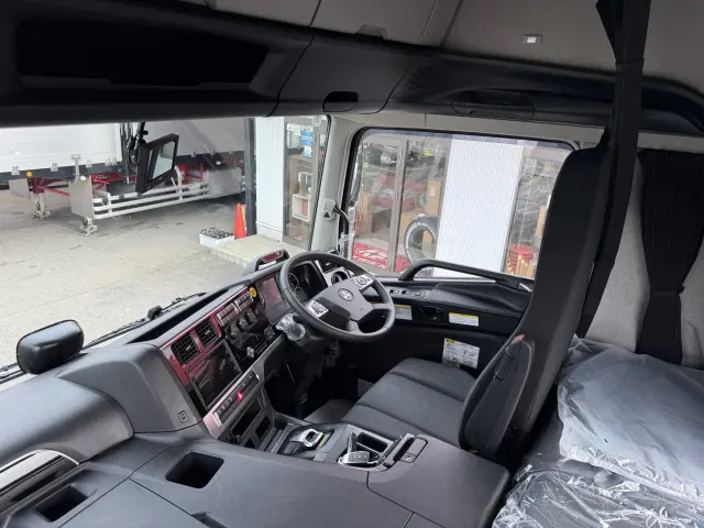 三菱 スーパーグレート 2RG-FP84VDR(2WD)の写真31
