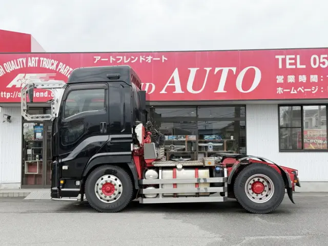 いすゞ ギガ QKG-EXD52BD(2WD)の写真3