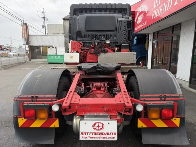 いすゞ ギガ QKG-EXD52BD(2WD)の写真16