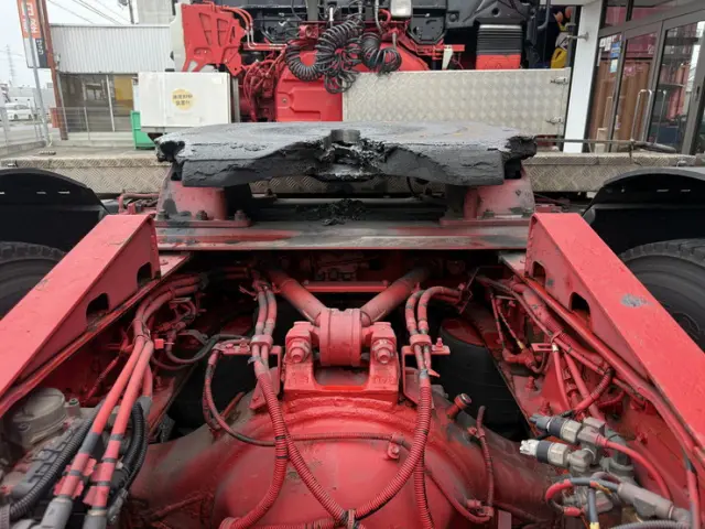 いすゞ ギガ QKG-EXD52BD(2WD)の写真18