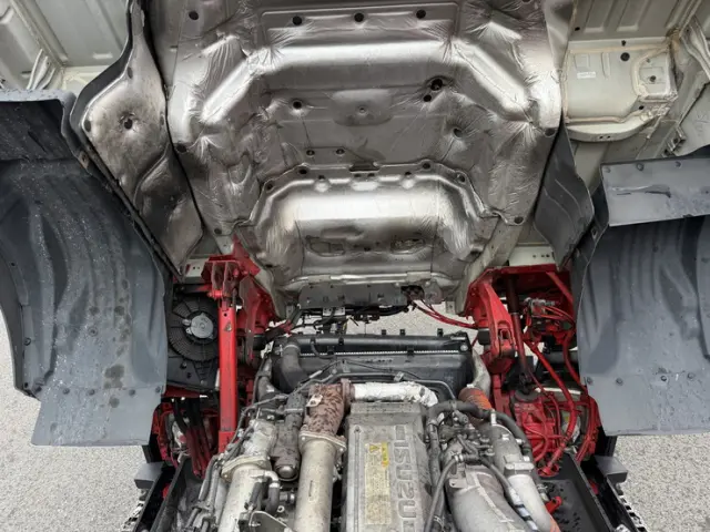 いすゞ ギガ QKG-EXD52BD(2WD)の写真37