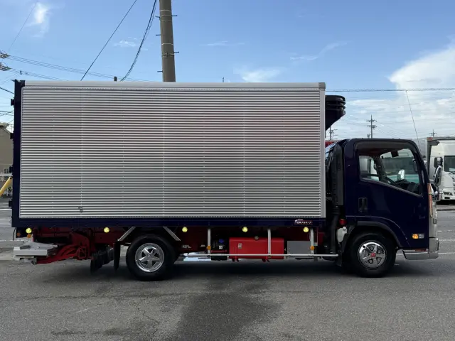いすゞ エルフ 2RG-NPR88AN(2WD)の写真8
