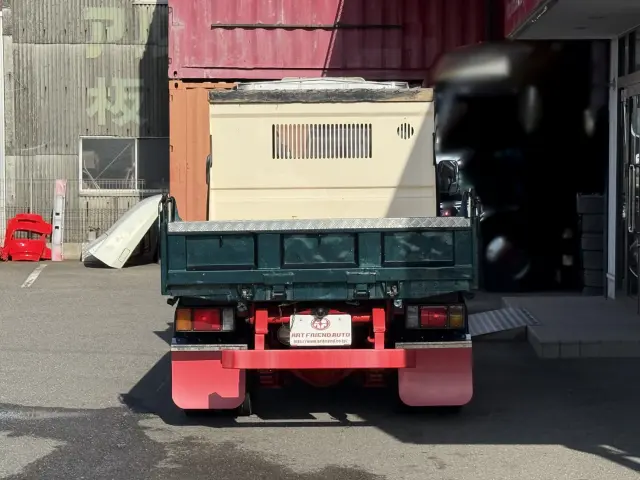 いすゞ エルフ KC-NKR66ED(2WD)の写真5