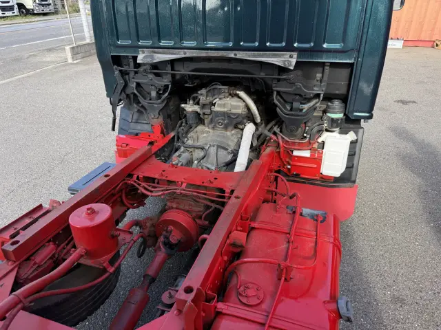 いすゞ エルフ KC-NKR66ED(2WD)の写真20