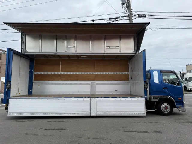 三菱 ファイター 2KG-FK64F(2WD)の写真10