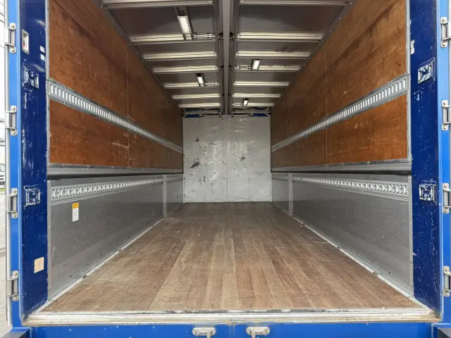 三菱 ファイター 2KG-FK64F(2WD)の写真12
