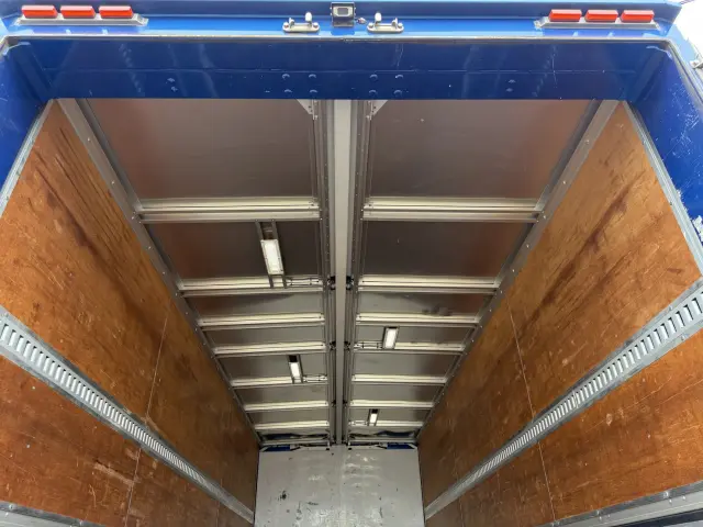 三菱 ファイター 2KG-FK64F(2WD)の写真14