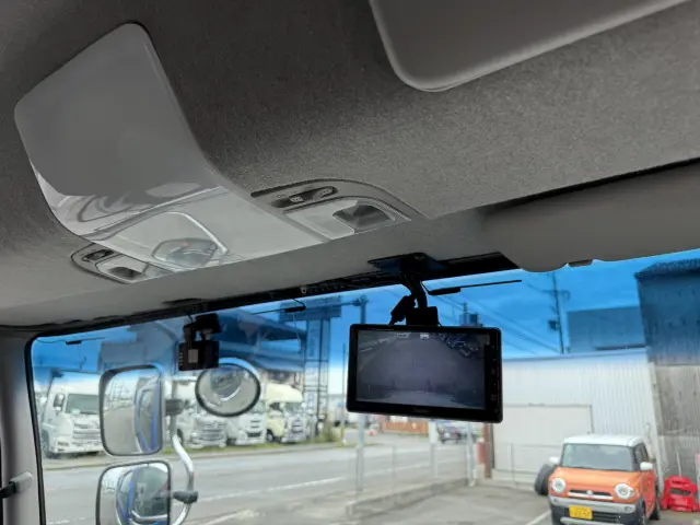 三菱 ファイター 2KG-FK64F(2WD)の写真25