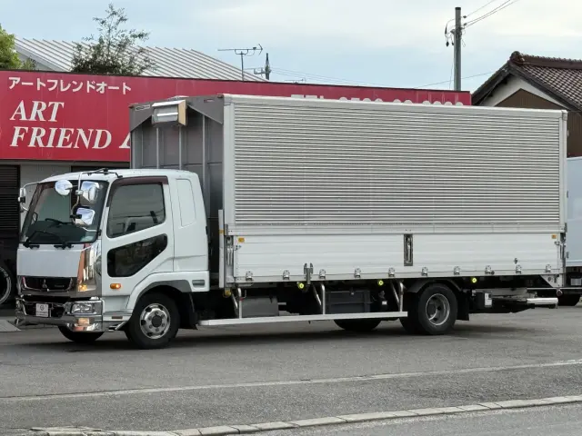 三菱 ファイター TKG-FK64F(2WD)の写真1