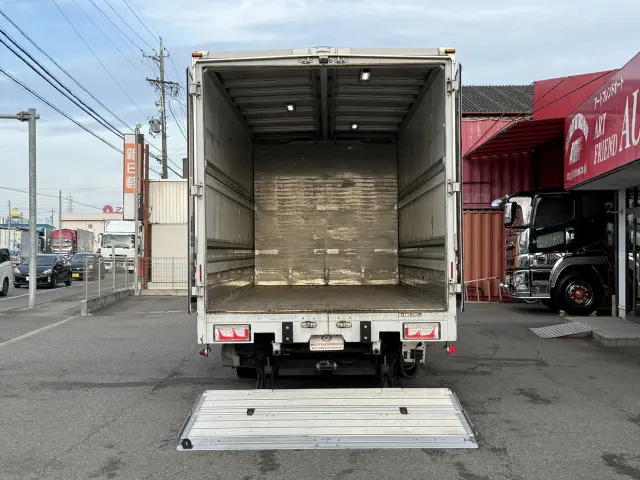 三菱 ファイター TKG-FK64F(2WD)の写真13