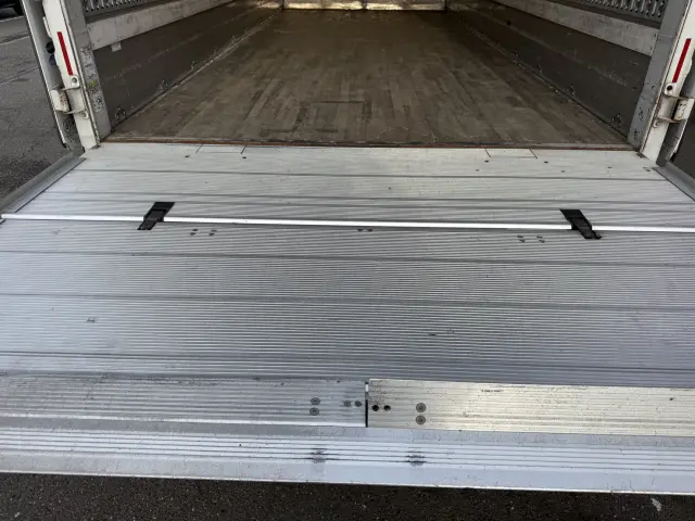 三菱 ファイター TKG-FK64F(2WD)の写真17