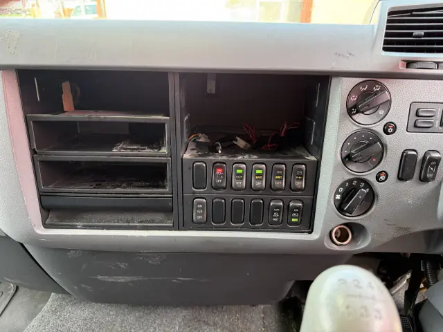 三菱 ファイター TKG-FK64F(2WD)の写真25