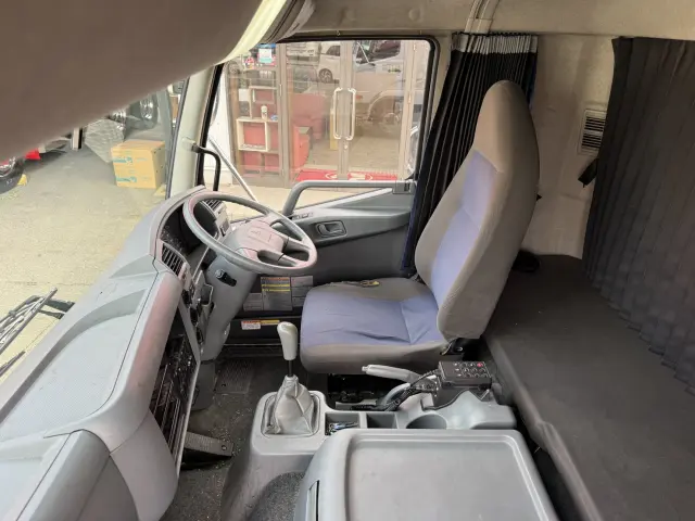 三菱 ファイター TKG-FK64F(2WD)の写真32
