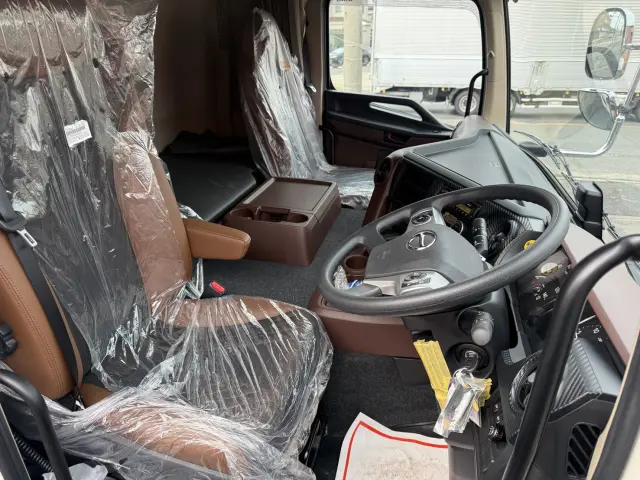 日野 プロフィア 2DG-FW1AHC(8x4)の写真22