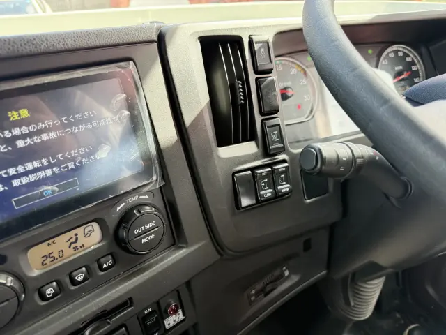 いすゞ ギガ 2PG-CYJ77D(未入力/関係無)の写真22