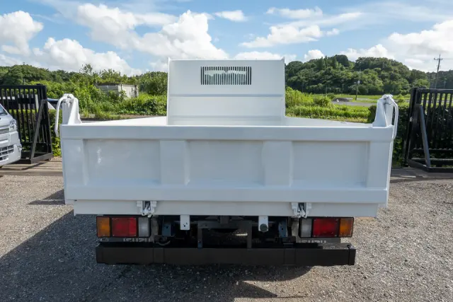 いすゞ エルフ SKG-NPR85AN(2WD)の写真5