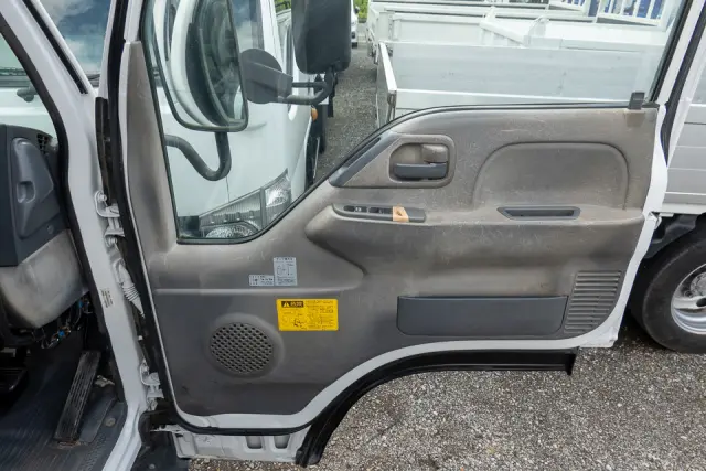 いすゞ エルフ SKG-NPR85AN(2WD)の写真20