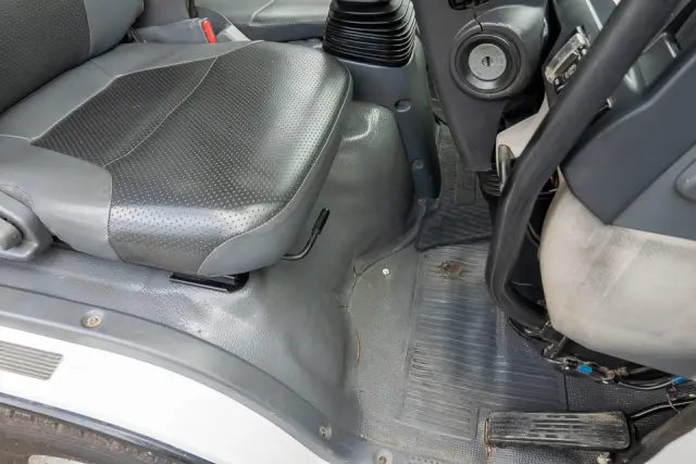 いすゞ エルフ SKG-NPR85AN(2WD)の写真23