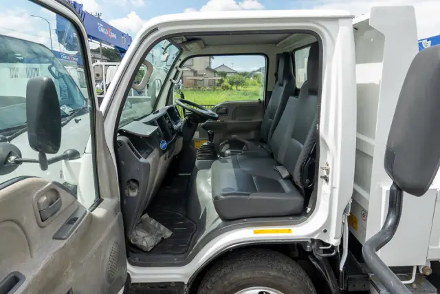 いすゞ エルフ SKG-NPR85AN(2WD)の写真27