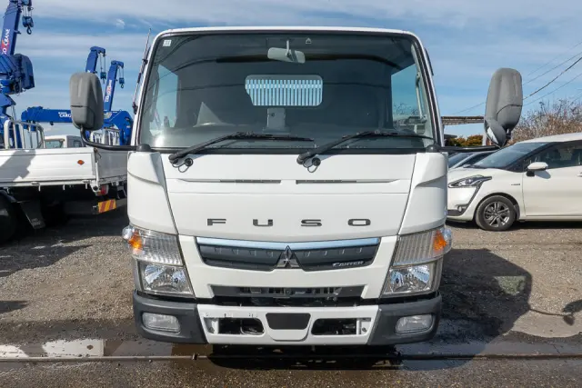 三菱 キャンター 2PG-FBA60(2WD)の写真2