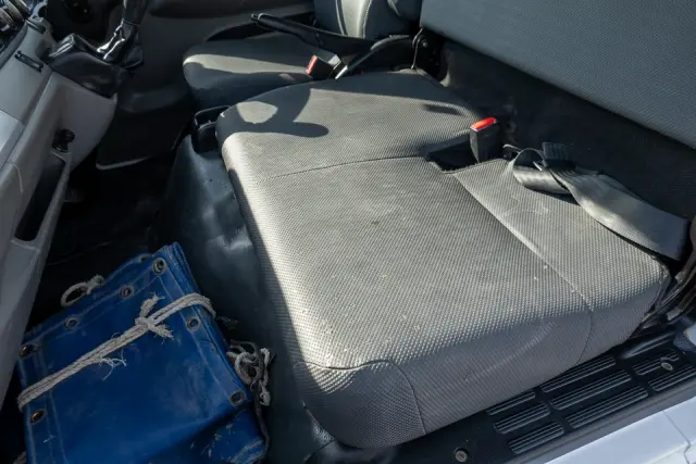 三菱 キャンター 2PG-FBA60(2WD)の写真28