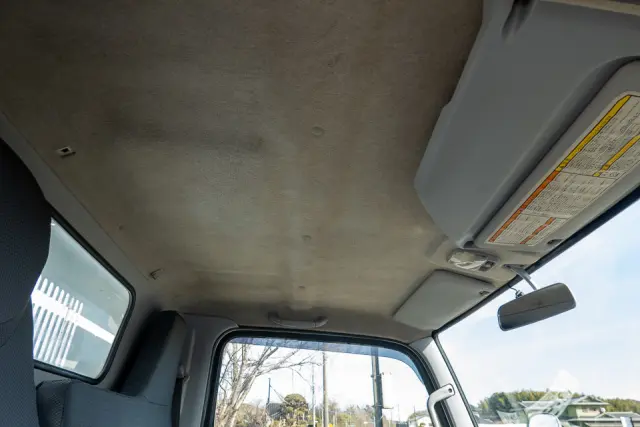 三菱 キャンター 2PG-FBA60(2WD)の写真30