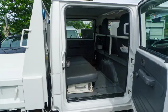 いすゞ エルフ TKG-NJR85AD(2WD)の写真24