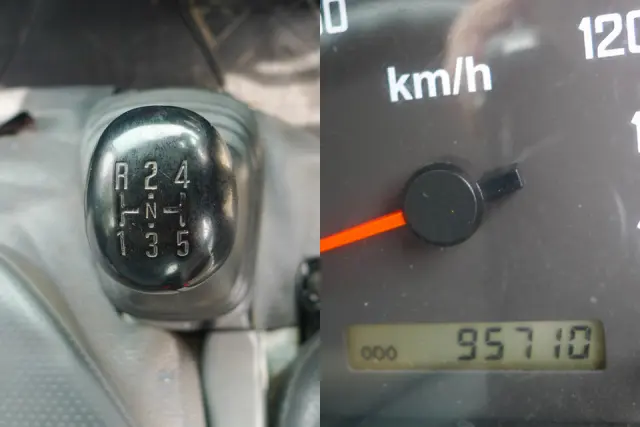 いすゞ エルフ TKG-NJR85AD(2WD)の写真36