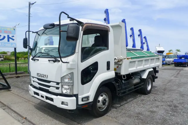 いすゞ フォワード TKG-FRR90S1(2WD)の写真1