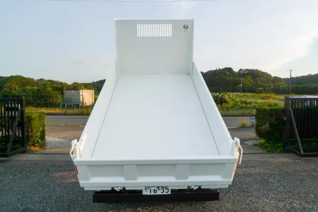 いすゞ エルフ TPG-NKR85AD(2WD)の写真7
