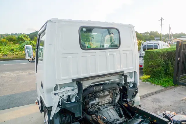 いすゞ エルフ TPG-NKR85AD(2WD)の写真8
