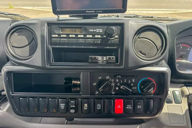 日野 デュトロ TKG-XZU605M(2WD)の写真24