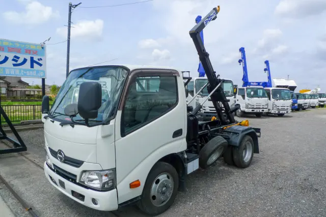 日野 デュトロ TKG-XZU605M(2WD)の写真16