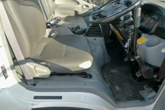 日野 デュトロ TKG-XZU600X(2WD)の写真30