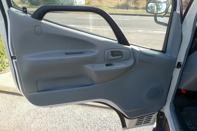 日野 デュトロ TKG-XZU600X(2WD)の写真36