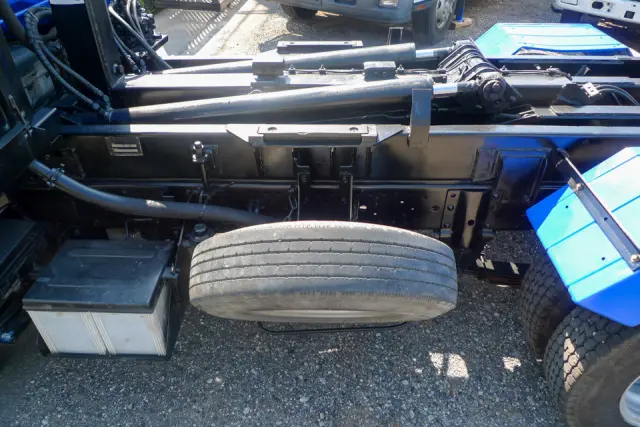 いすゞ エルフ TKG-NKR85A(2WD)の写真10