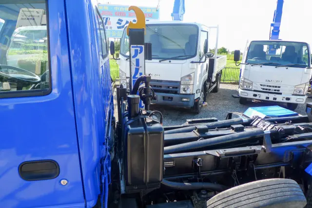 いすゞ エルフ TKG-NKR85A(2WD)の写真12