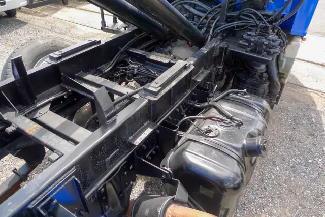 いすゞ エルフ TKG-NKR85A(2WD)の写真12