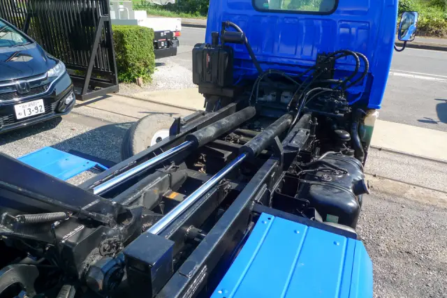 いすゞ エルフ TKG-NKR85A(2WD)の写真16