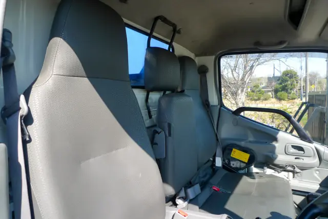 日野 デュトロ TKG-XZU600X(2WD)の写真36