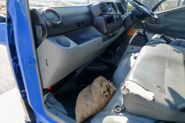 日野 デュトロ TKG-XZU600X(2WD)の写真42