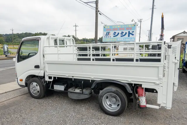 トヨタ トヨエース TKG-XZU605(2WD)の写真6