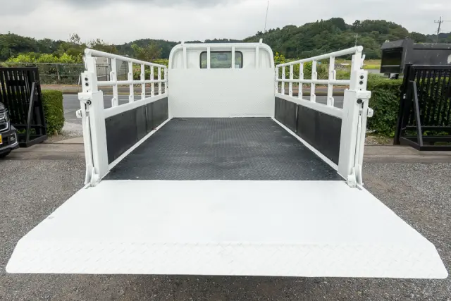 トヨタ トヨエース TKG-XZU605(2WD)の写真7