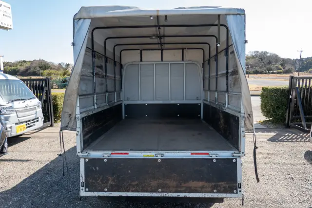 三菱 キャンター TKG-FBA20(2WD)の写真5