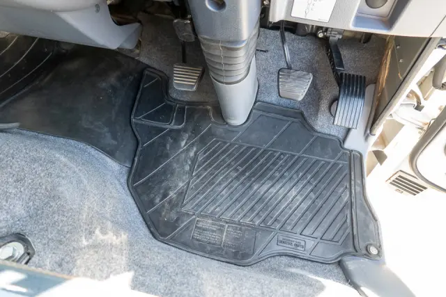 三菱 キャンター TKG-FBA20(2WD)の写真20