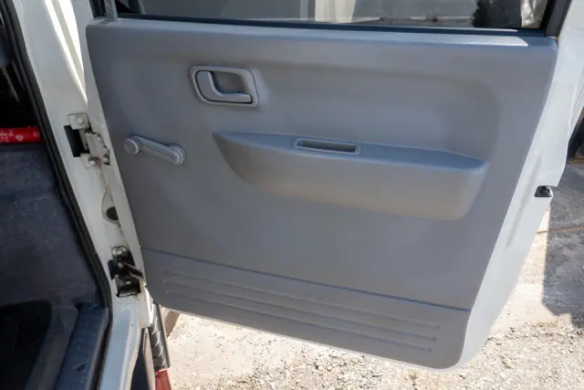 三菱 キャンター TKG-FBA20(2WD)の写真28